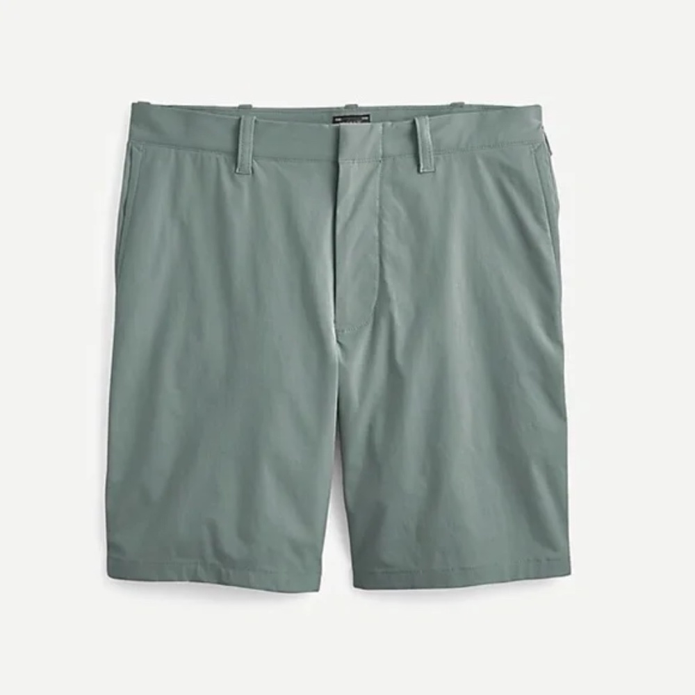 J. Crew 9" Stretch Tech Shorts - 34
